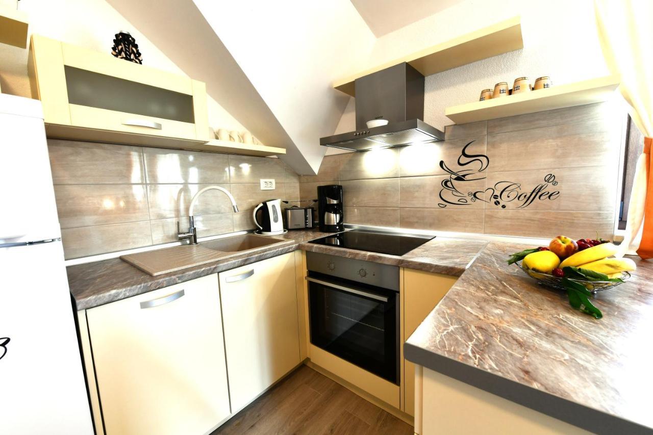 House Jelena Apartment Seliste Dreznicko Ngoại thất bức ảnh