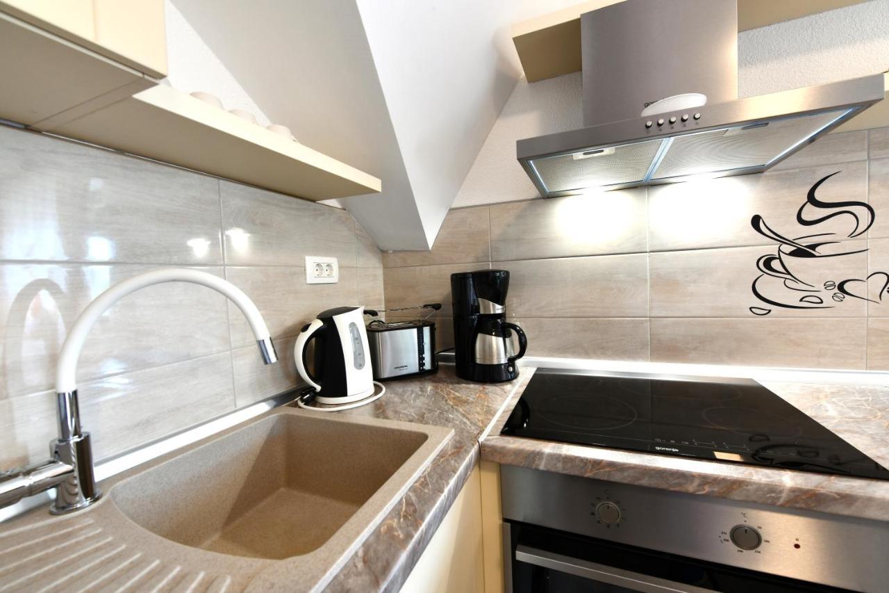 House Jelena Apartment Seliste Dreznicko Ngoại thất bức ảnh